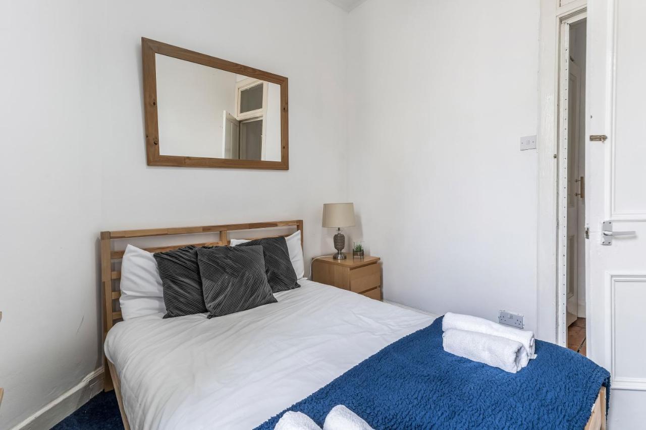 Central City Centre 2 Bedroom Flat - Close To Haymarket Train Station. Edinburgh Exteriér fotografie