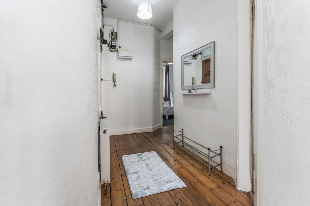Central City Centre 2 Bedroom Flat - Close To Haymarket Train Station. Edinburgh Exteriér fotografie